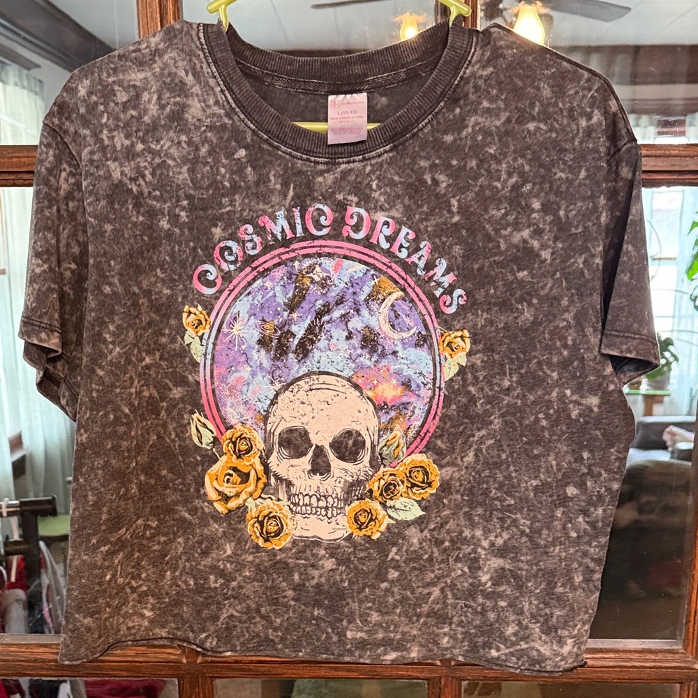 No‎ Boundaries Cosmic Dreams Skull Graphic Crop Top Acid Wash Gray Womens Large